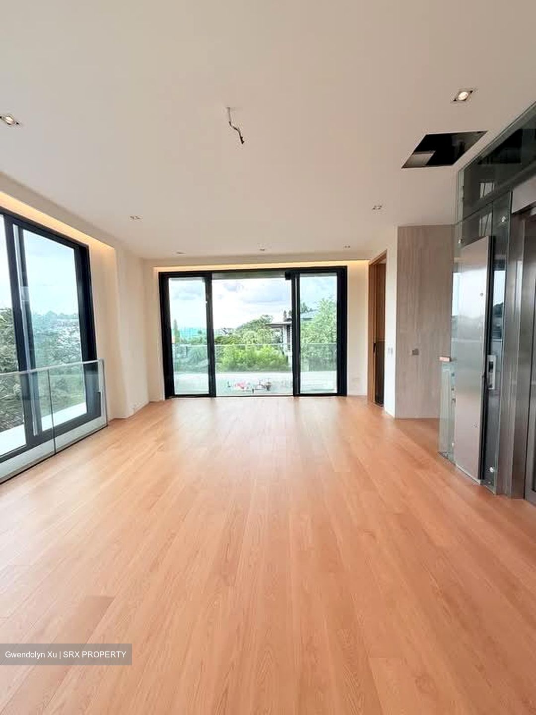 Dunearn Estate (D11), Semi-Detached #550042801